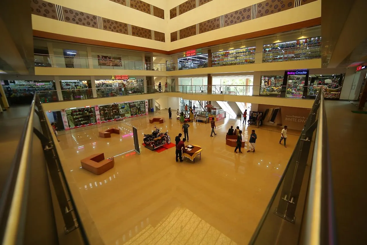 Vavas Inn & Suites Perintalmanna